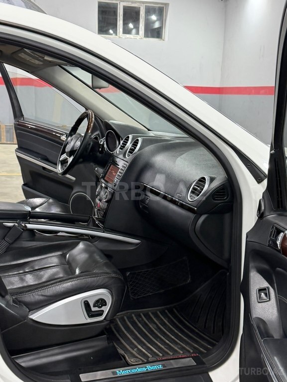 Mercedes GL 550 4MATIC