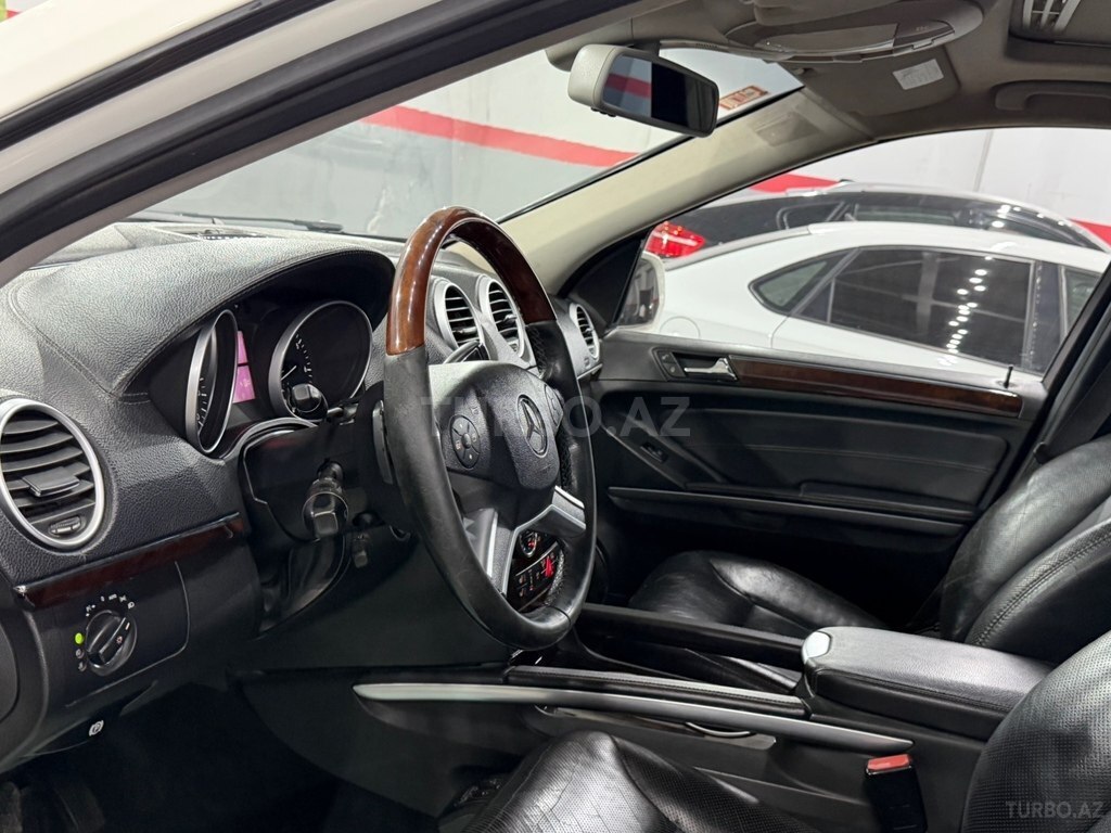 Mercedes GL 550 4MATIC