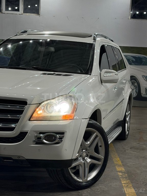 Mercedes GL 550 4MATIC