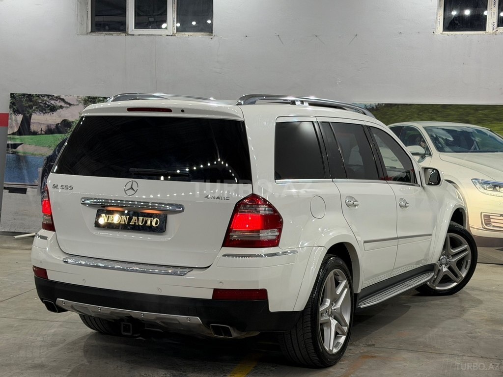Mercedes GL 550 4MATIC