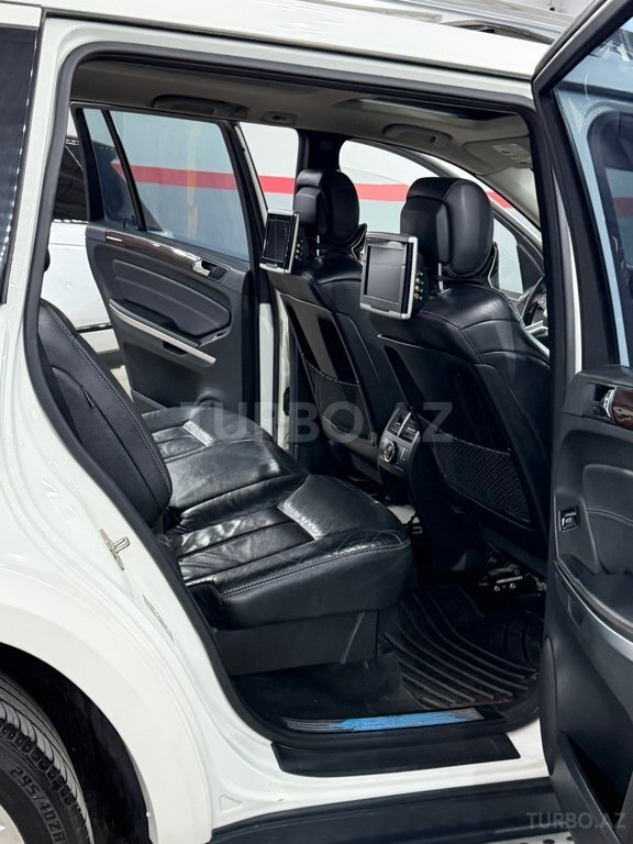 Mercedes GL 550 4MATIC