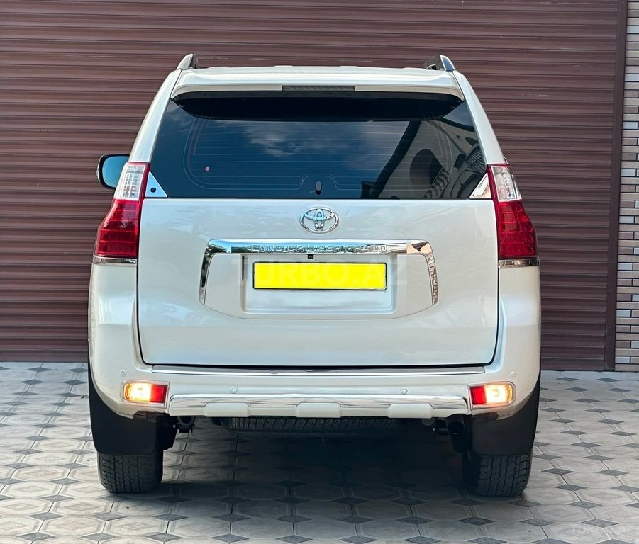 Toyota Land Cruiser Prado