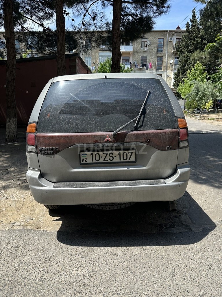 Mitsubishi Montero Sport