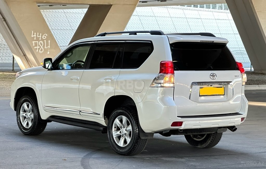 Toyota Land Cruiser Prado