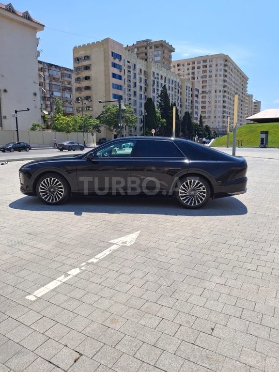 Hyundai Azera