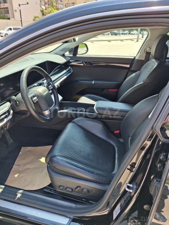 Hyundai Azera