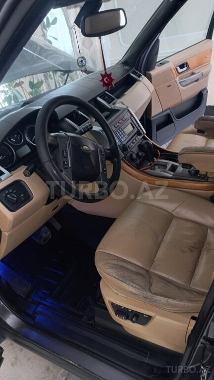 Land Rover RR Sport