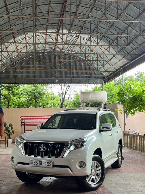 Toyota Land Cruiser Prado