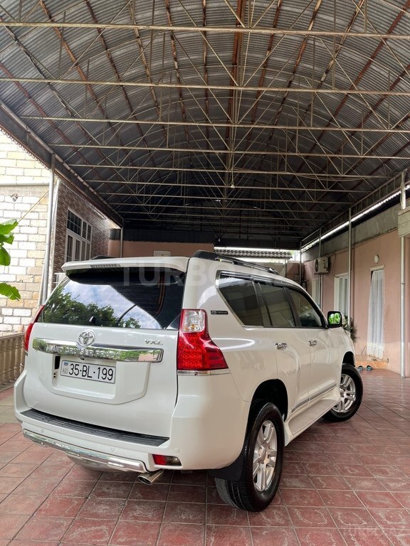 Toyota Land Cruiser Prado