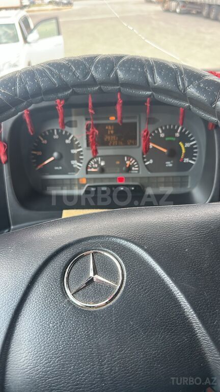 Mercedes Axor 1840