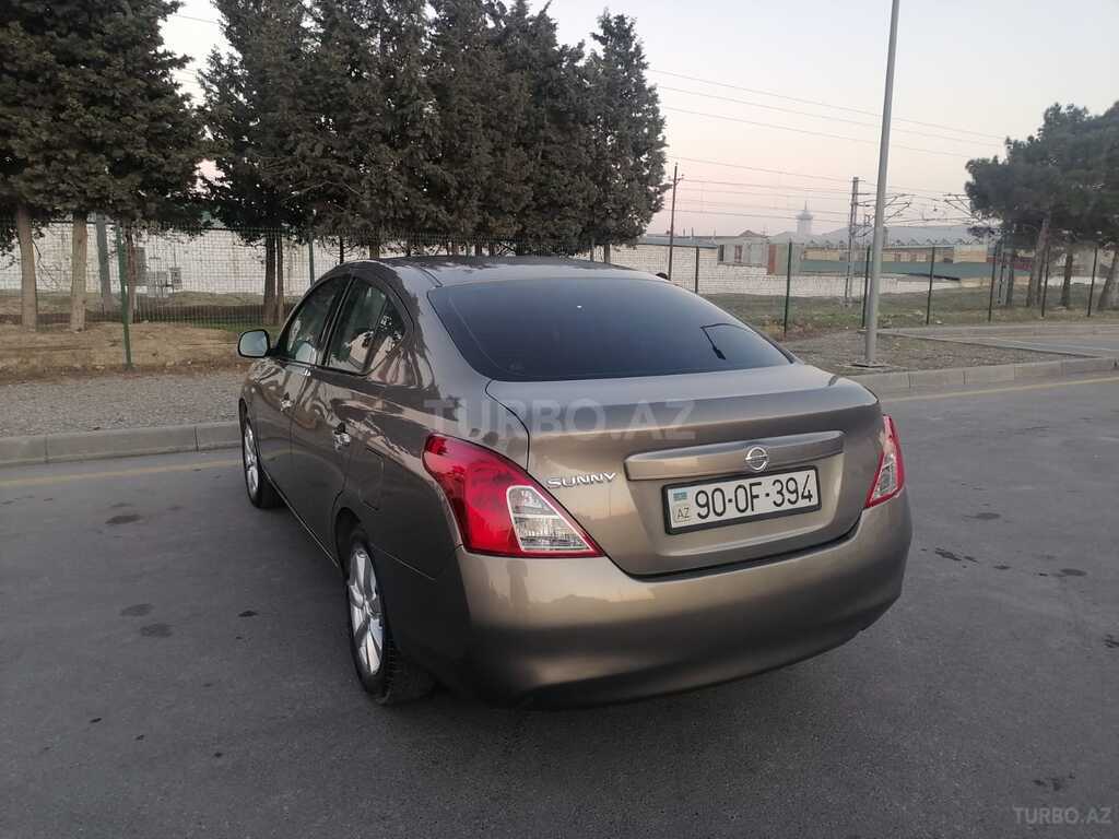 Nissan Sunny