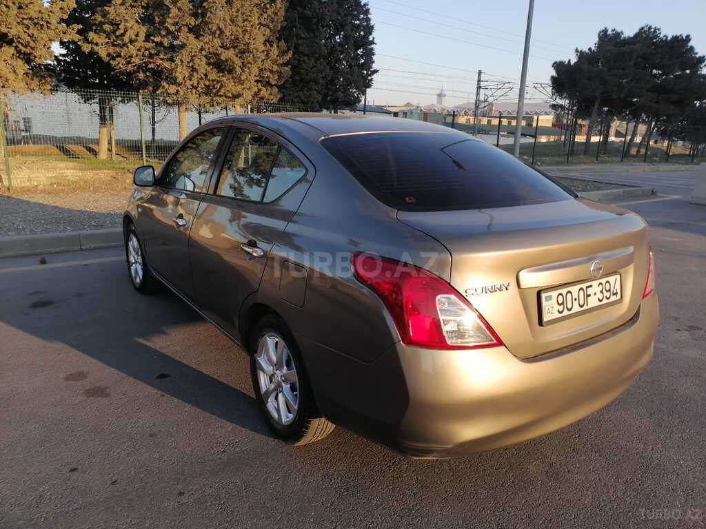 Nissan Sunny