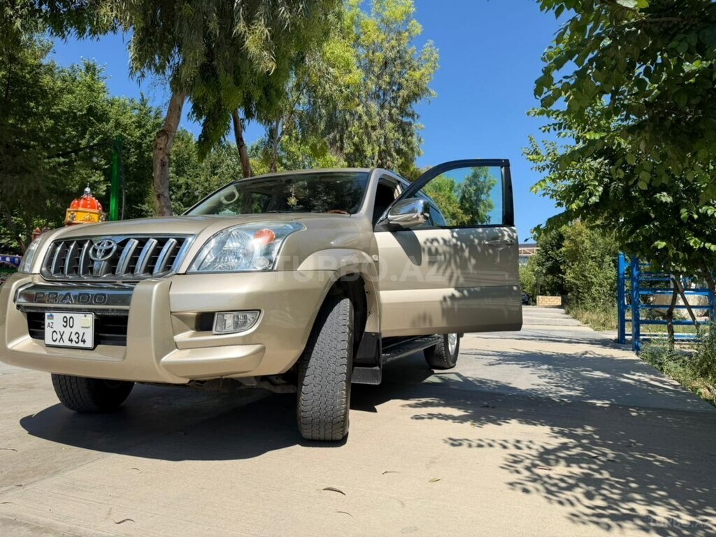 Toyota Land Cruiser Prado