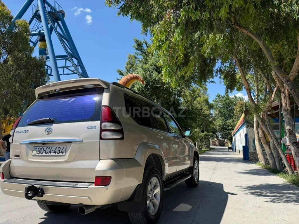 Toyota Land Cruiser Prado