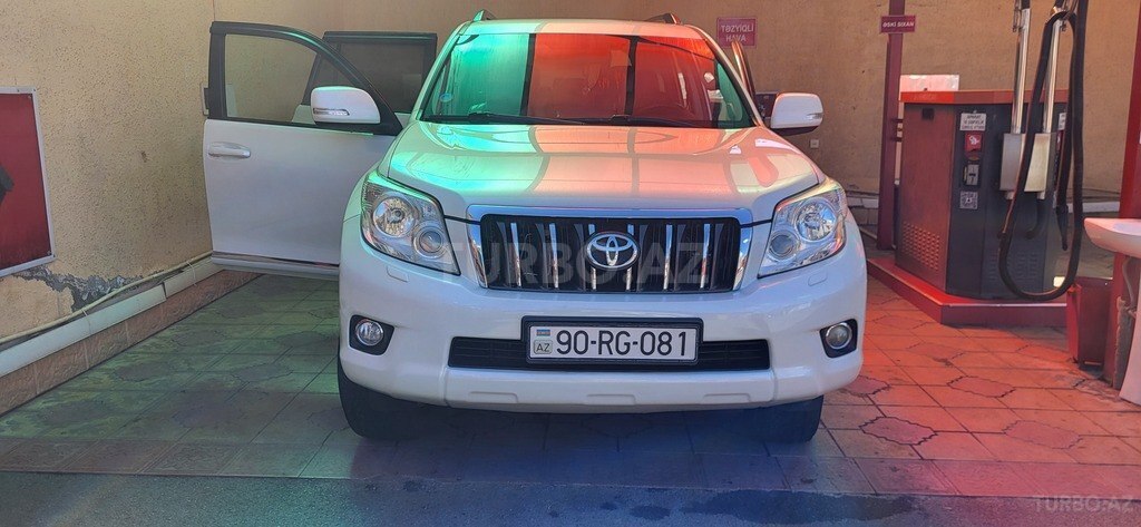 Toyota Land Cruiser Prado