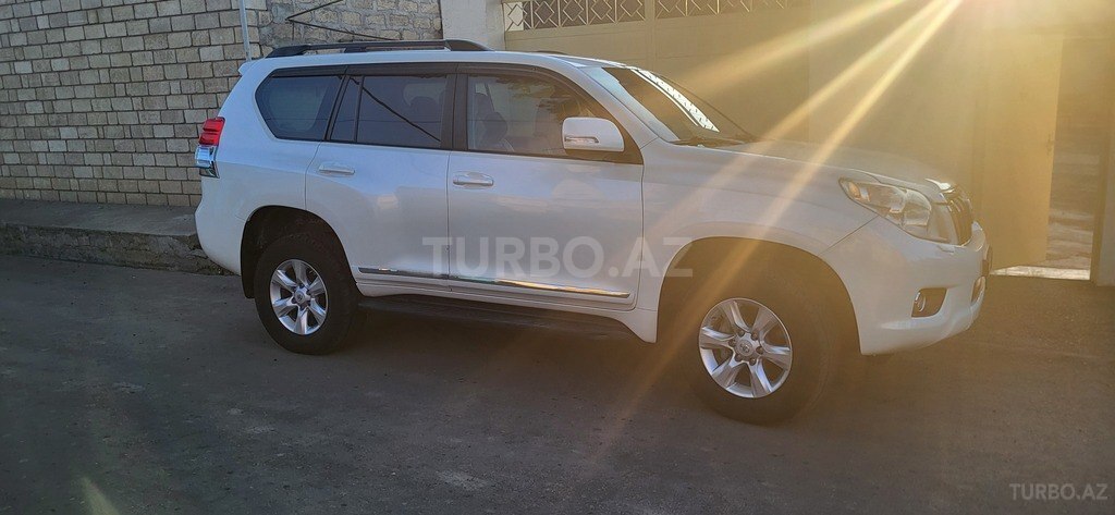 Toyota Land Cruiser Prado