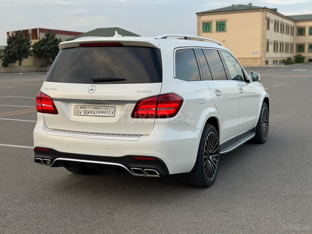Mercedes GL 550 4MATIC
