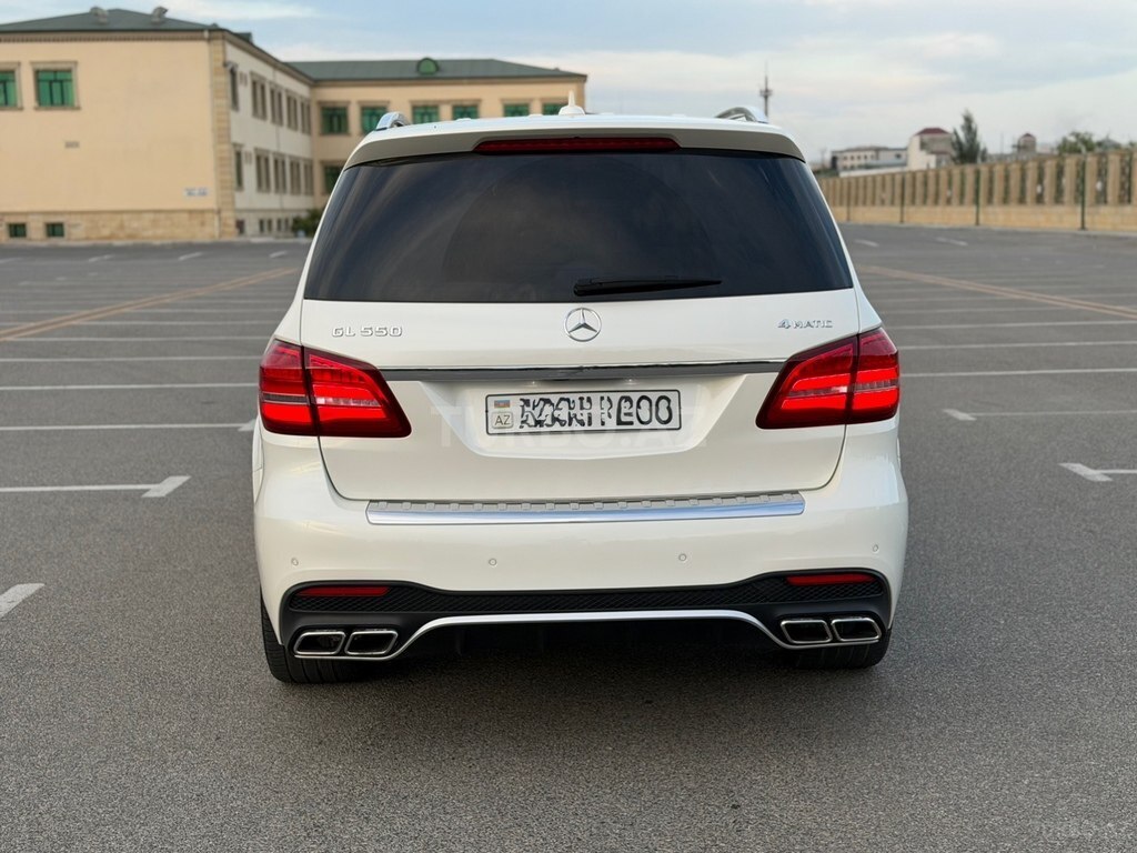 Mercedes GL 550 4MATIC