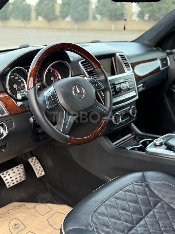 Mercedes GL 550 4MATIC