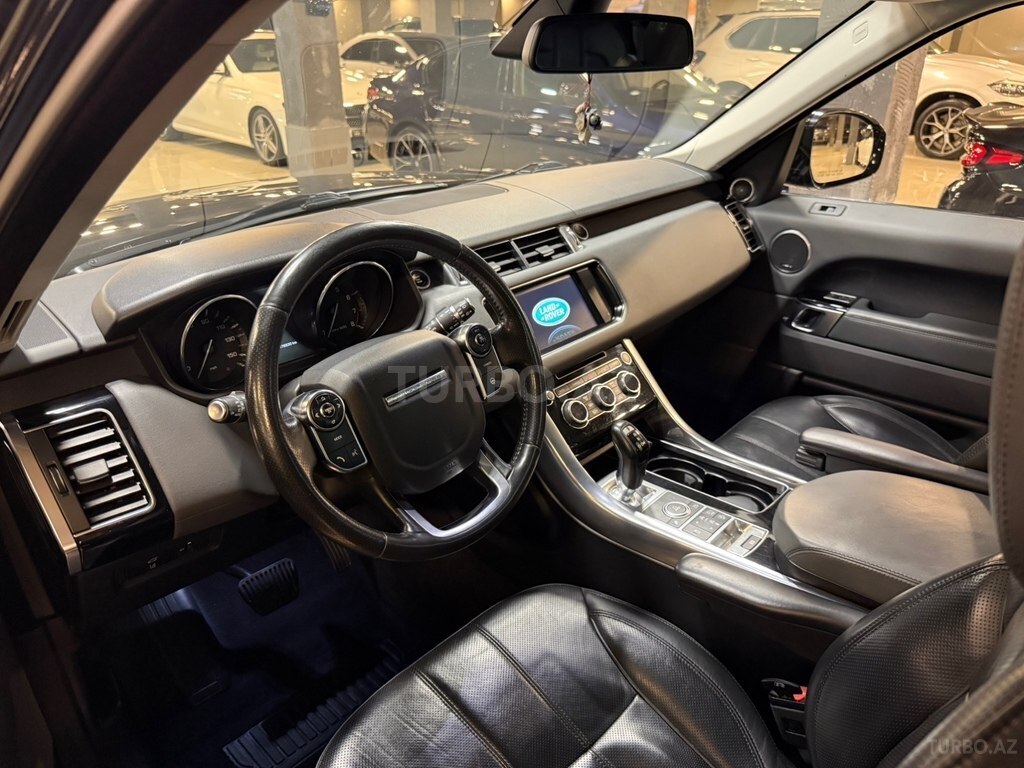 Land Rover RR Sport