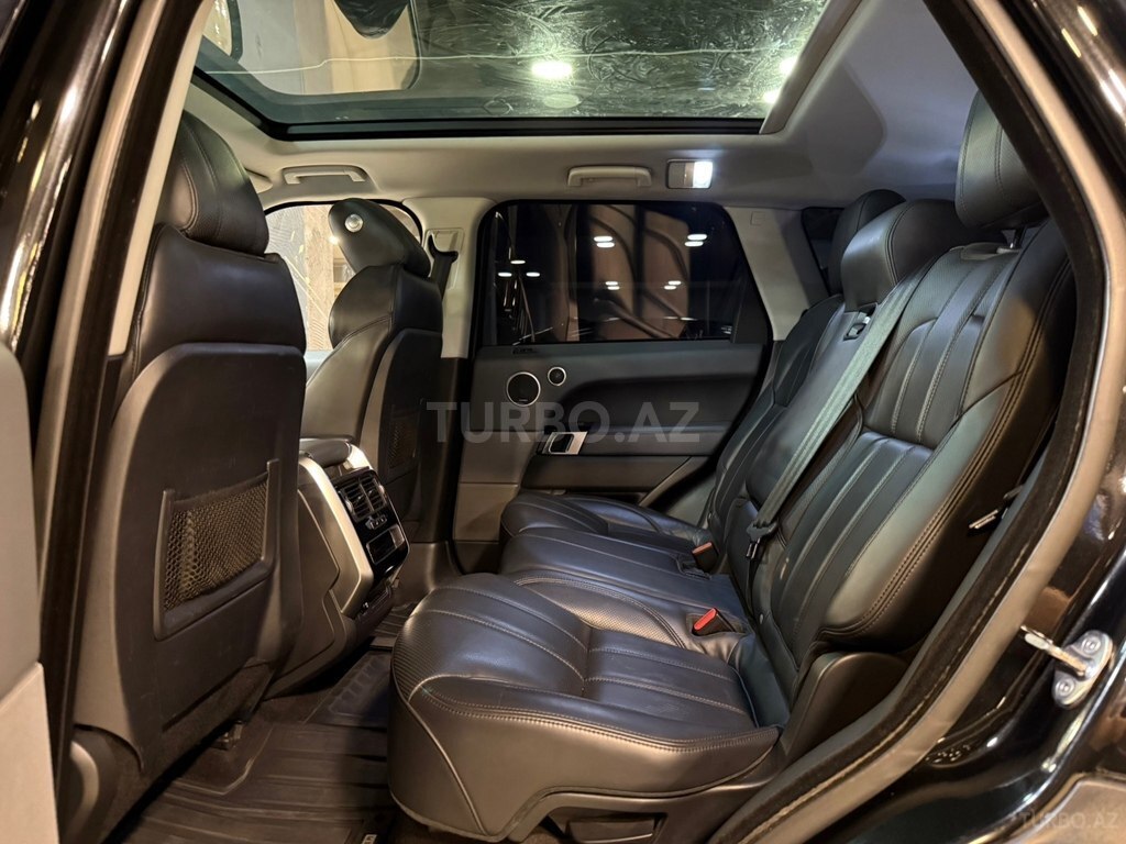 Land Rover RR Sport
