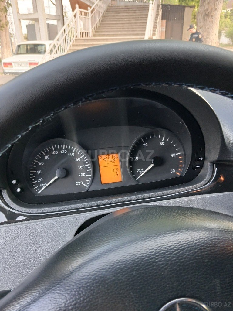 Mercedes Vito 115 CDI