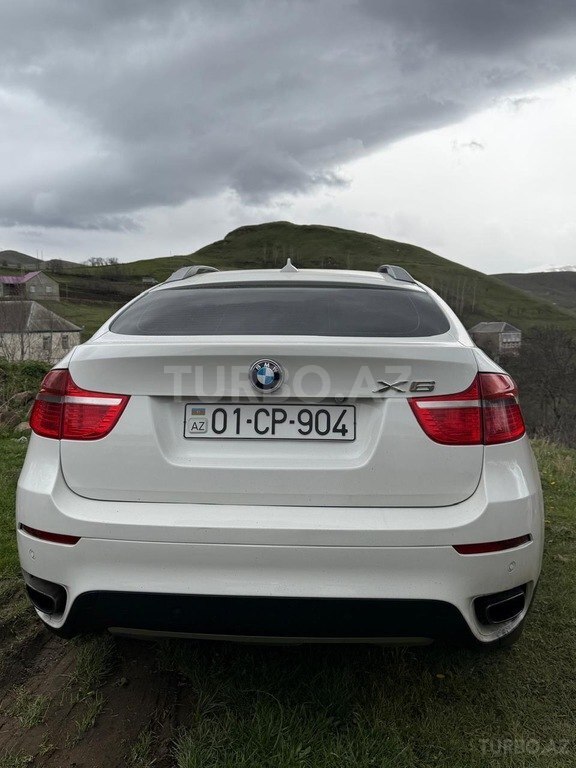 BMW X6
