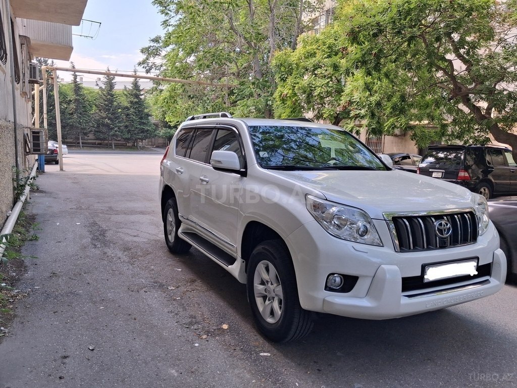 Toyota Land Cruiser Prado
