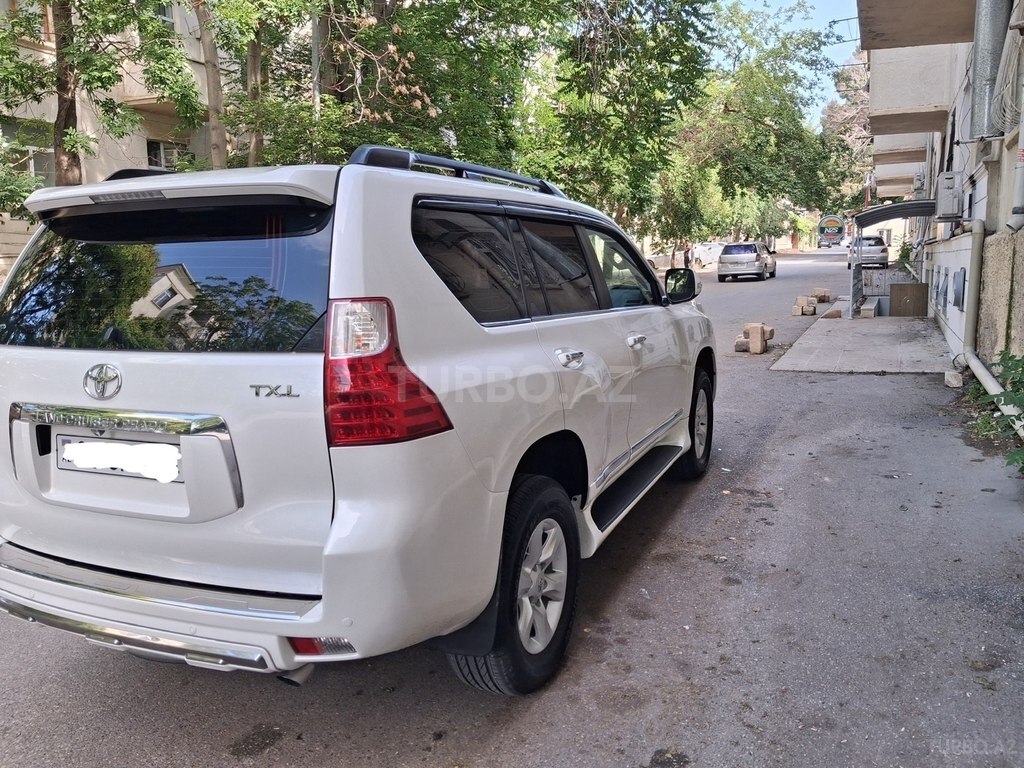 Toyota Land Cruiser Prado