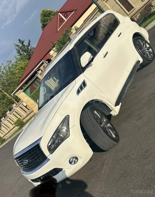 Infiniti QX56