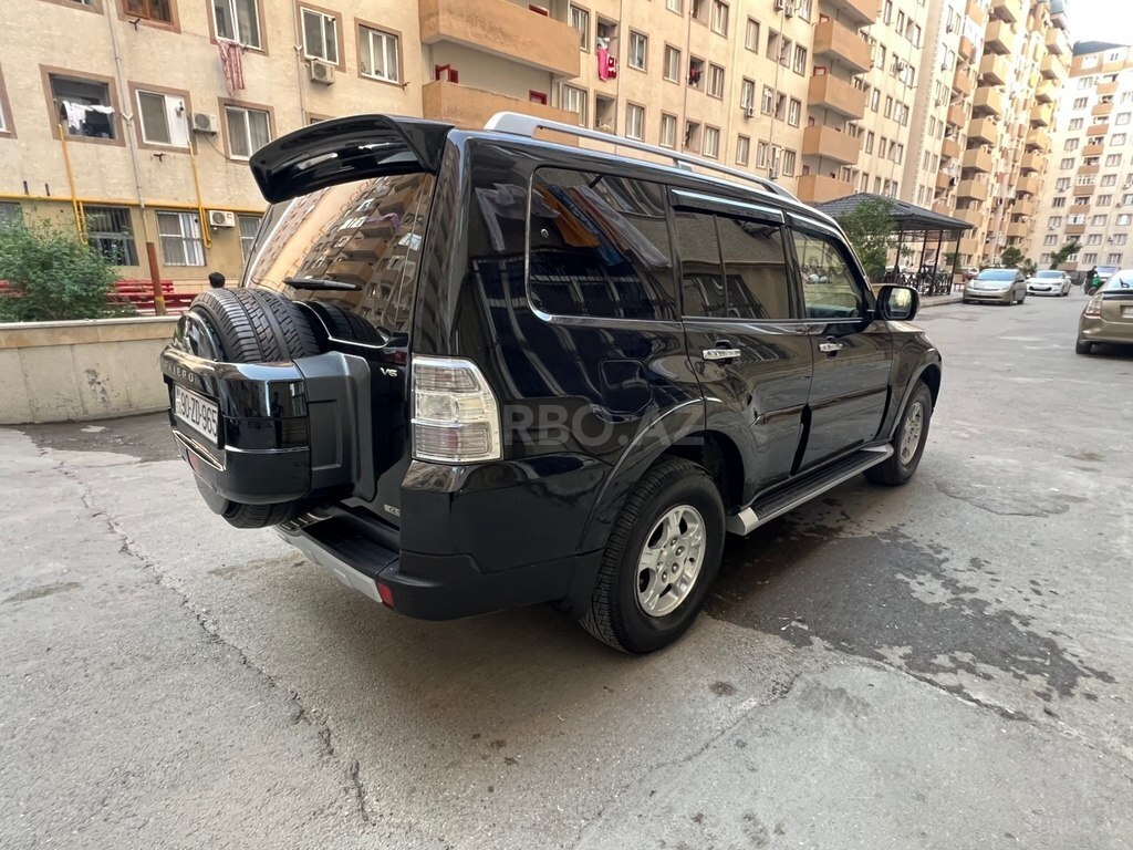 Mitsubishi Pajero