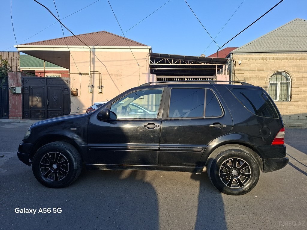 Mercedes ML 320
