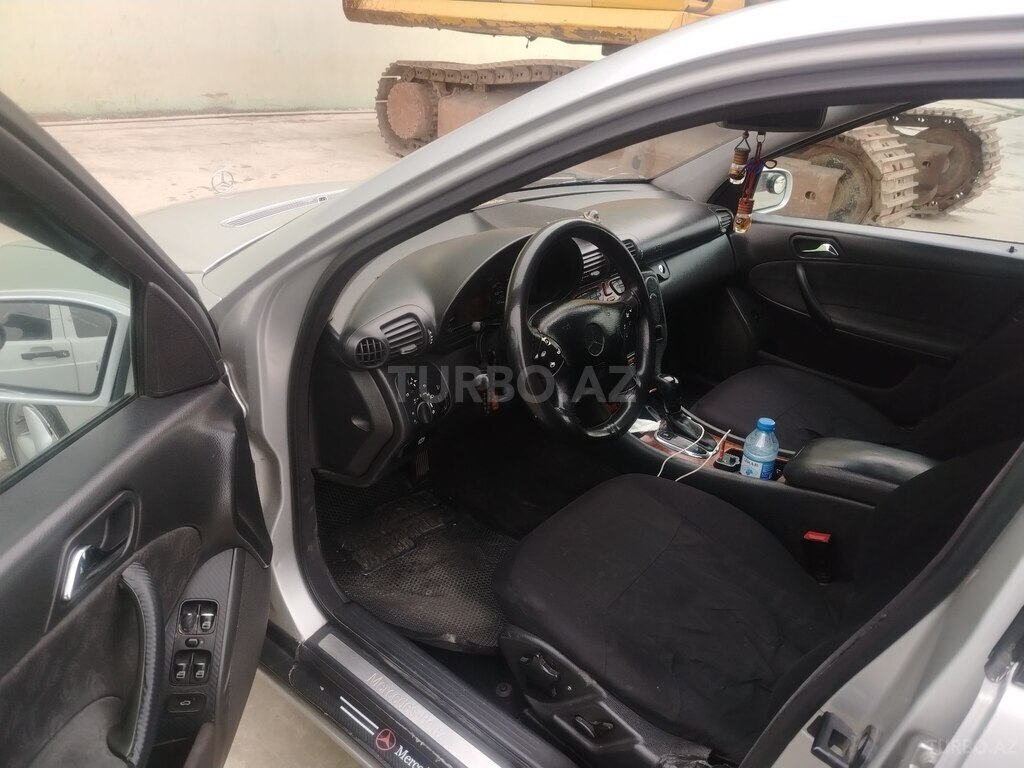 Mercedes C 220