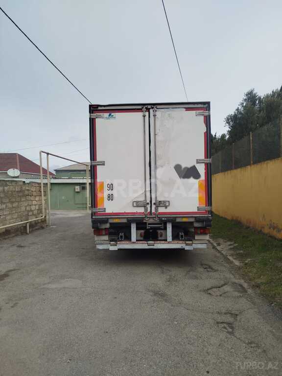 Mercedes Atego 1218