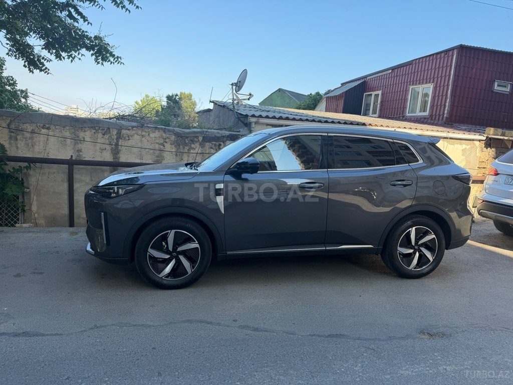 Changan Qiyuan Q05