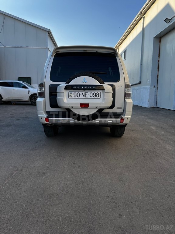 Mitsubishi Pajero
