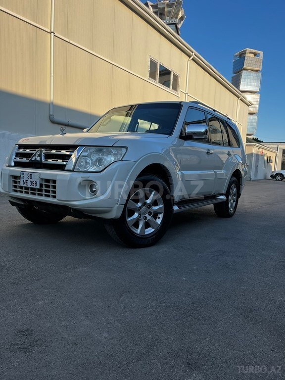Mitsubishi Pajero