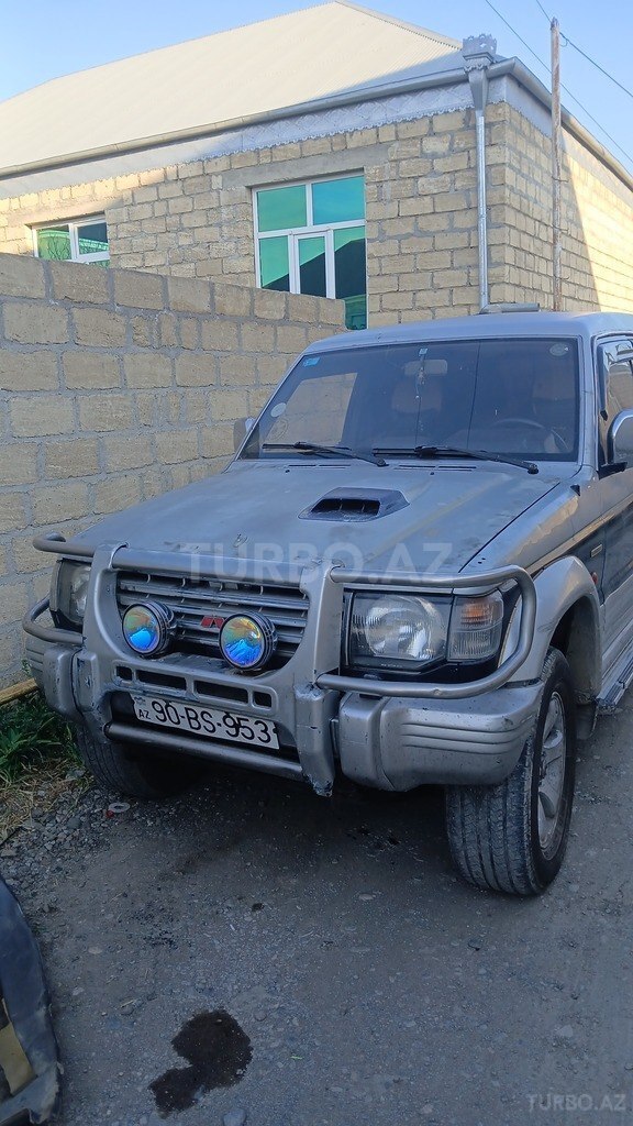 Mitsubishi Pajero