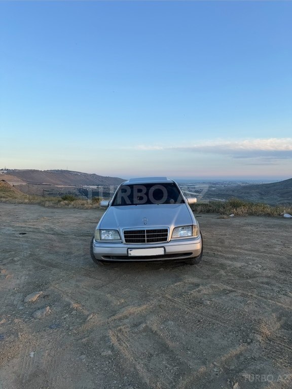 Mercedes C 220