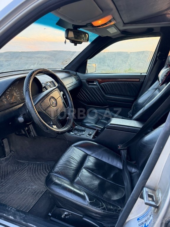 Mercedes C 220