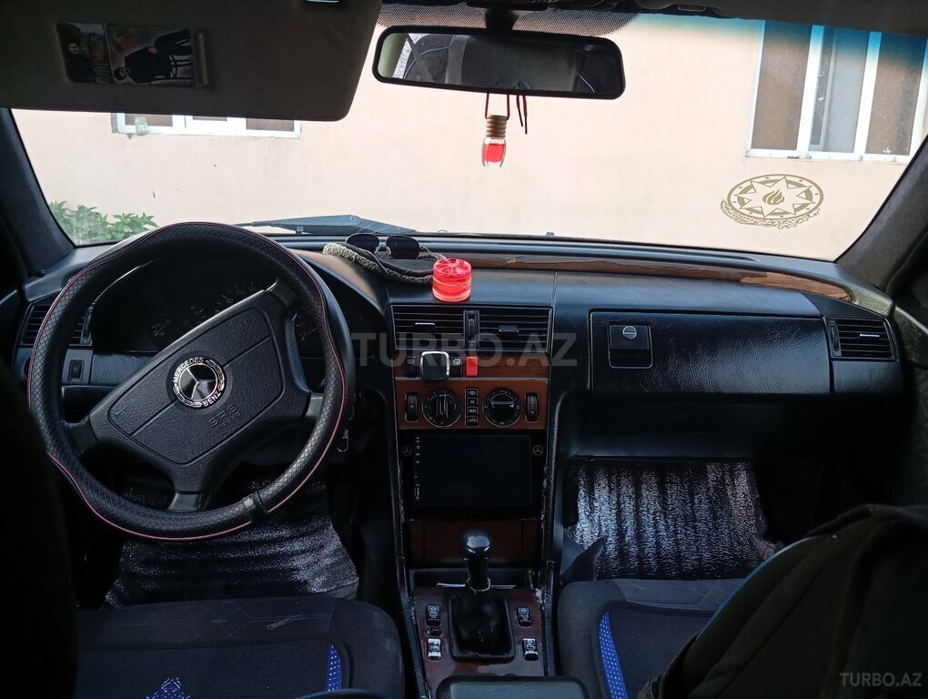 Mercedes C 250