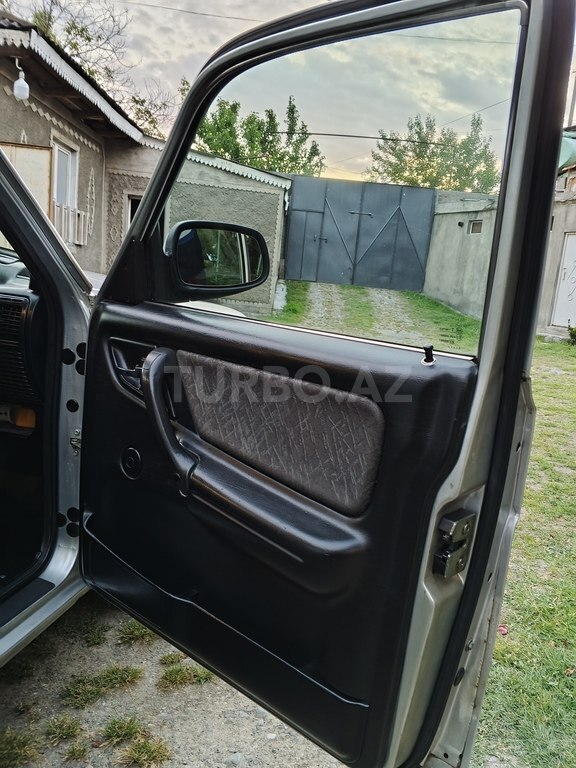 GAZ 31105 "Volga"