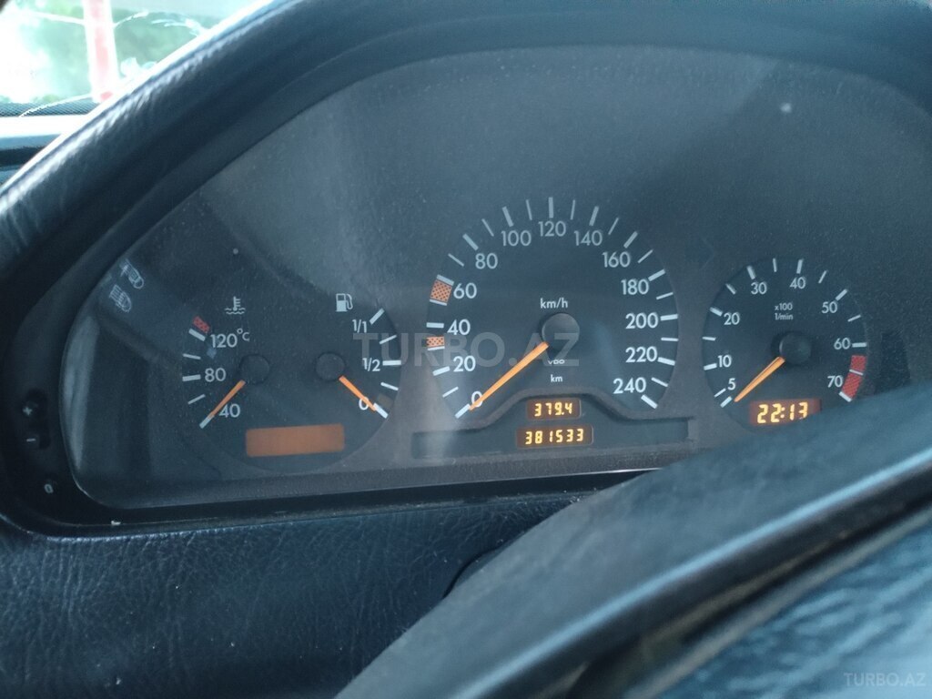Mercedes C 180