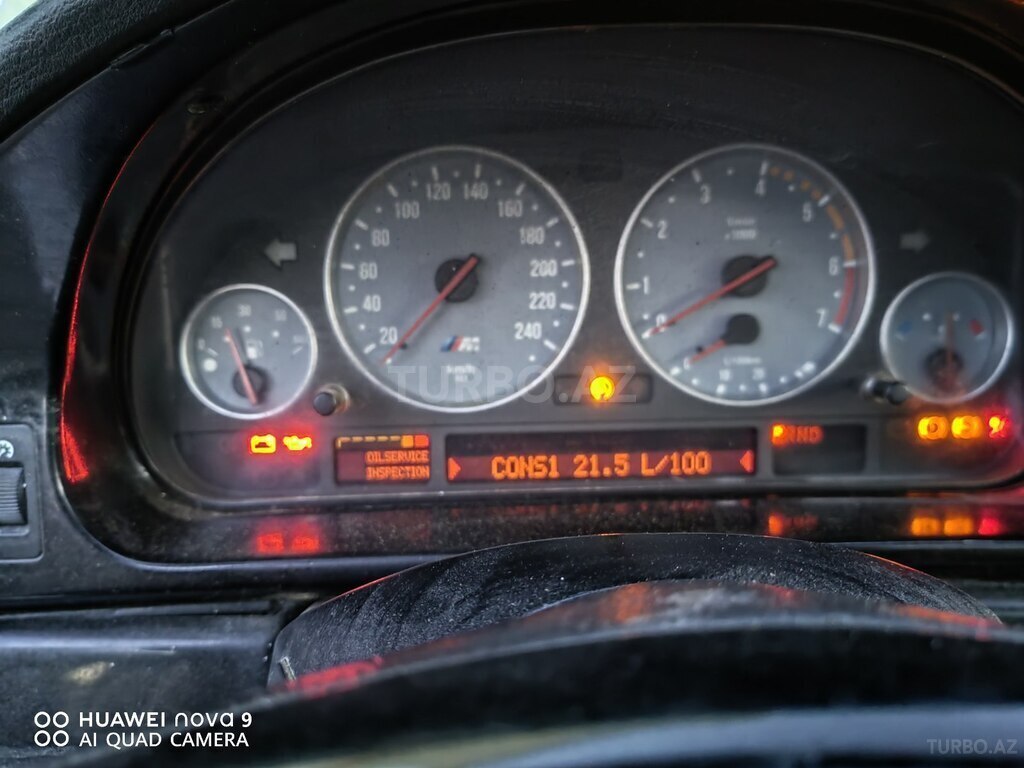 BMW 525