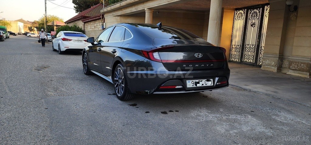 Hyundai Sonata
