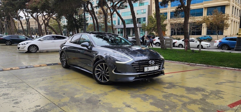 Hyundai Sonata