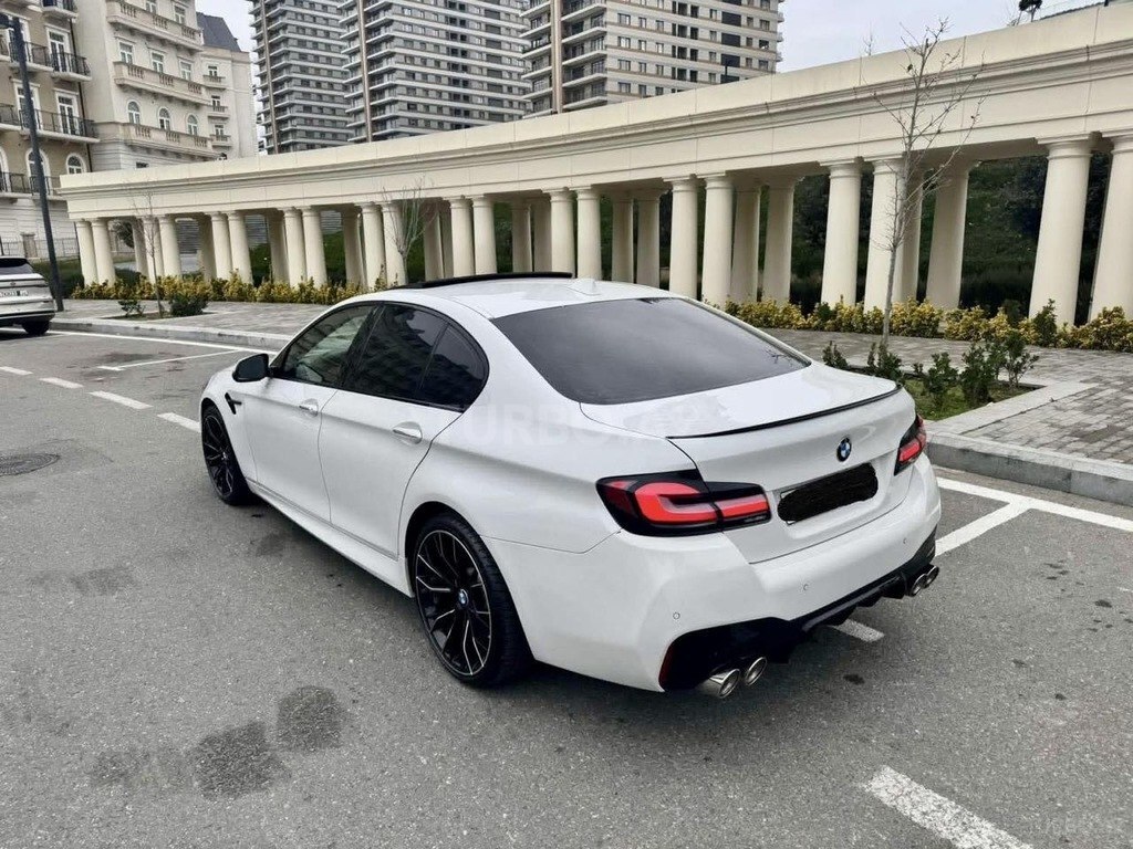BMW 525