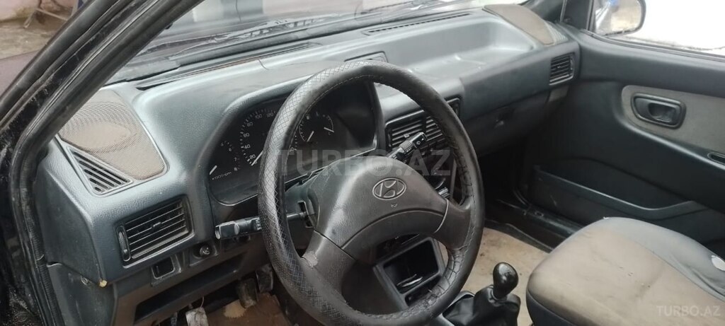 Hyundai Excel