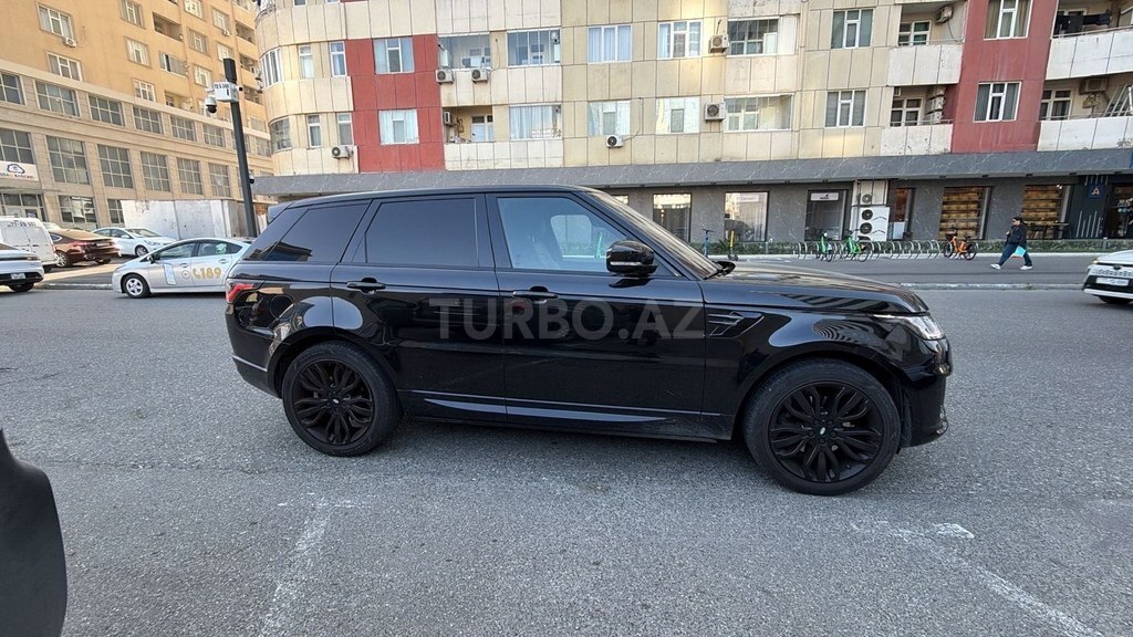 Land Rover RR Sport