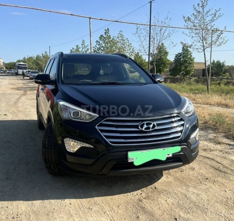 Hyundai Grand Santa Fe